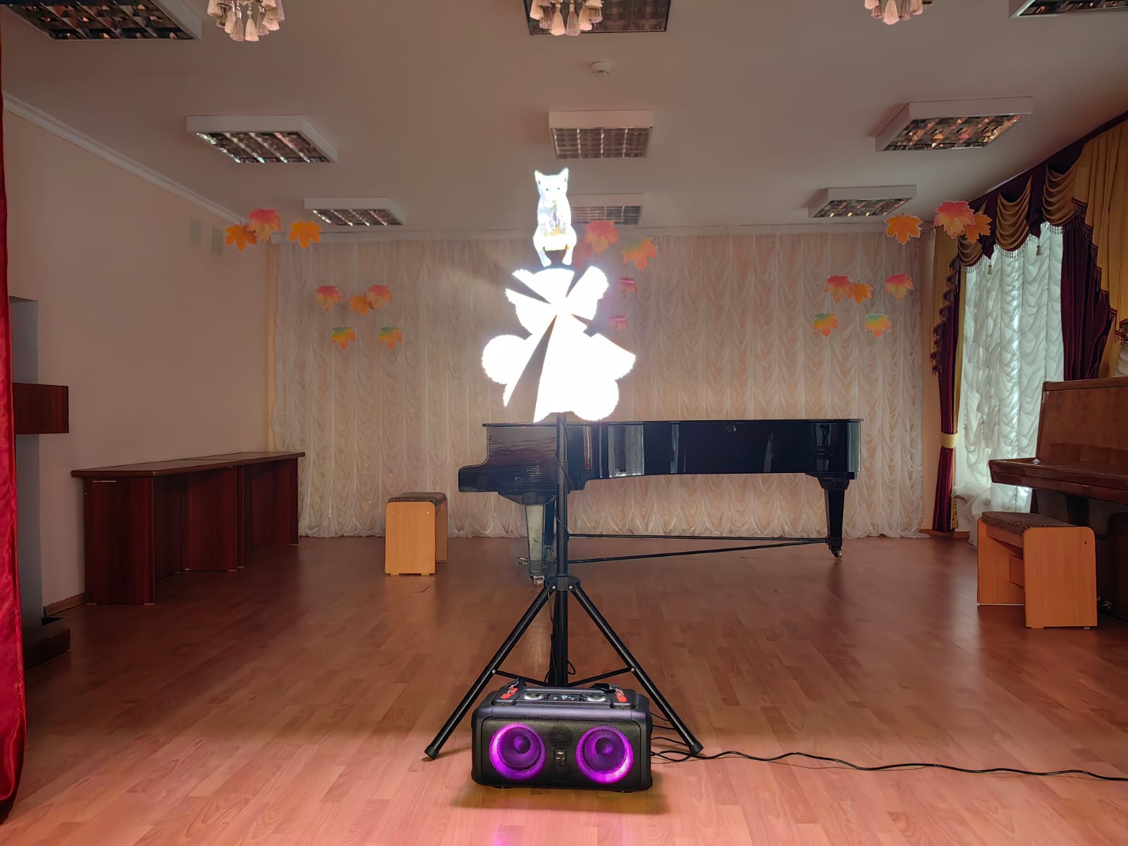 Нажмите, чтобы расширить картинку galla_show__4.jpg